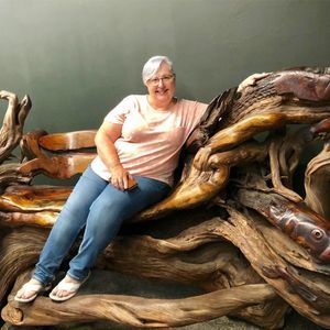 Meet your Posher, Nancy